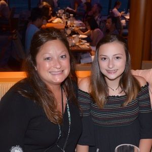 Meet your Posher, Lesa